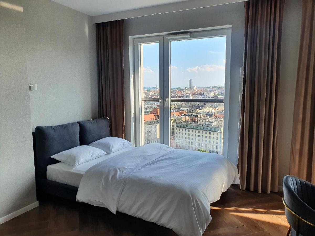 15 Pietro Sokolska 30 Towers Apartments - New - Lux - Parking - Sauna - Gym- And The Best View In Katowice Zewnętrze zdjęcie